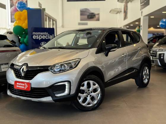 RENAULT CAPTUR 1.6 16V SCE FLEX ZEN X-TRONIC RENAULT CAPTUR 1.6 16V SCE FLEX ZEN X-TRONIC